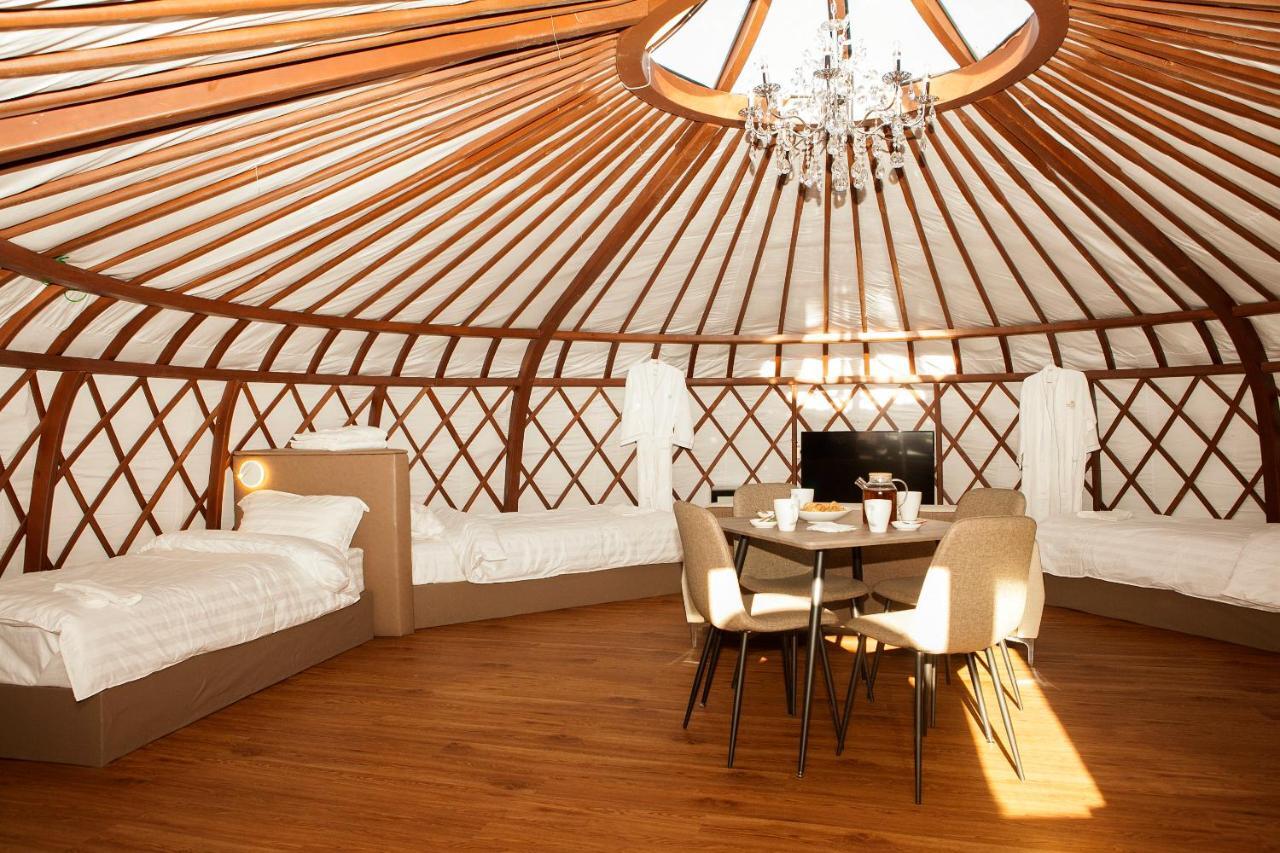 Terelj Resort Bayan Bulagiin Hural ภายนอก รูปภาพ